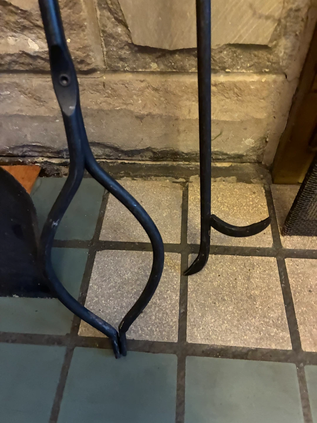 4 tools Tall Black Metal Fireplace Set & Stand – 26” vintage - photo 4