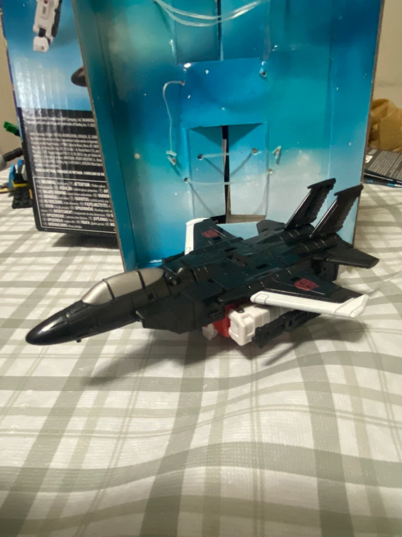 Transformers Age of the prime Aerialbot Air raid - photo 2