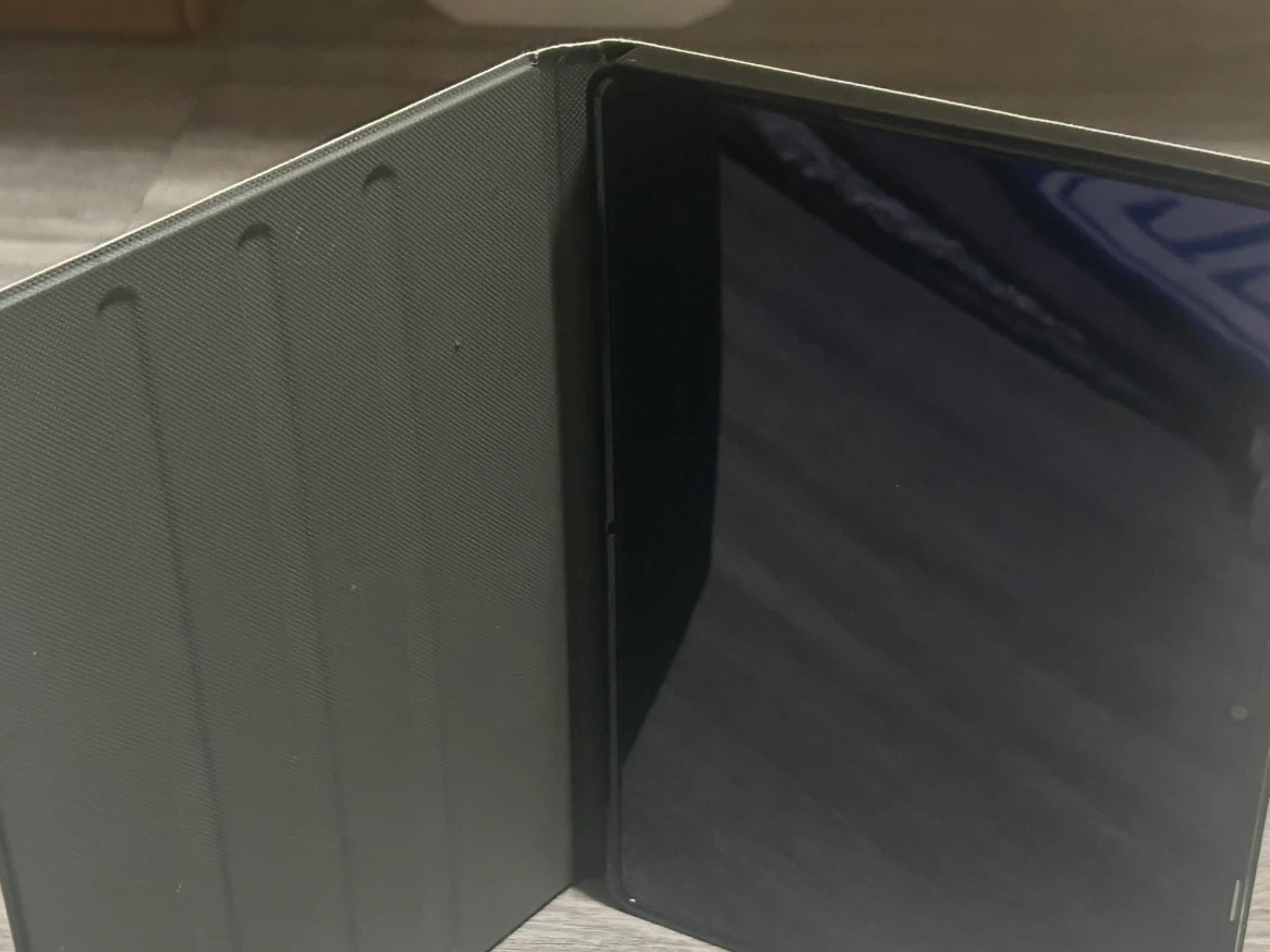 Grey Textured Tablet Case - photo 3