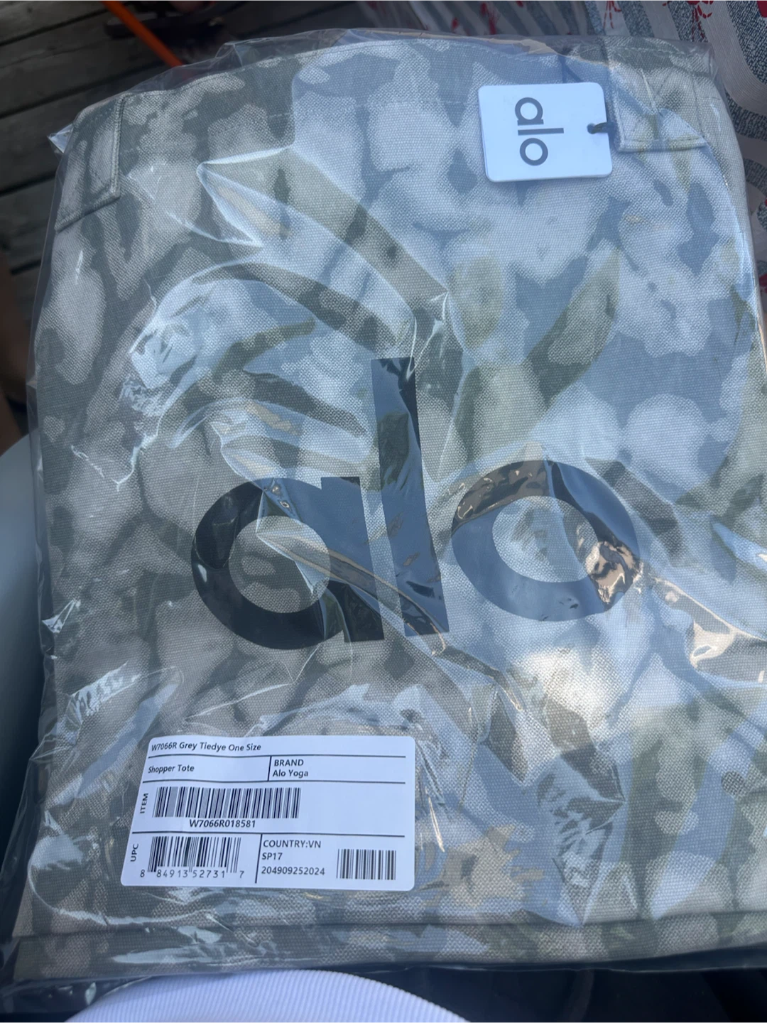 ALO TOTE BAG - photo 2