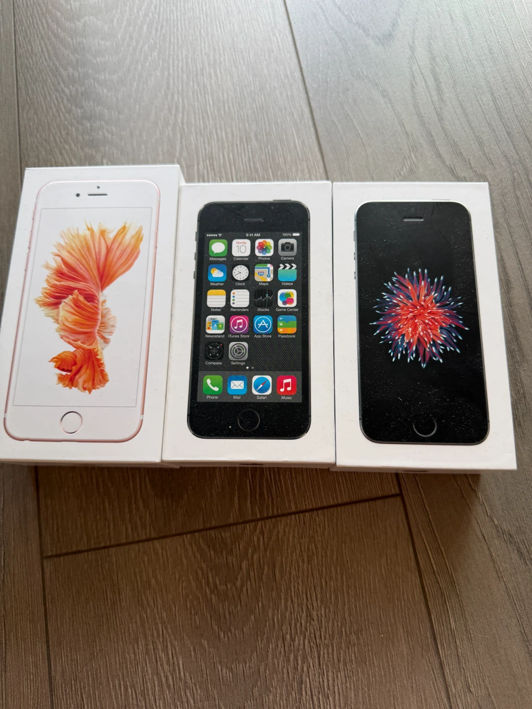 Only boxes set of 3 Apple iPhone 6S, 5S, and SE (Original Boxes)