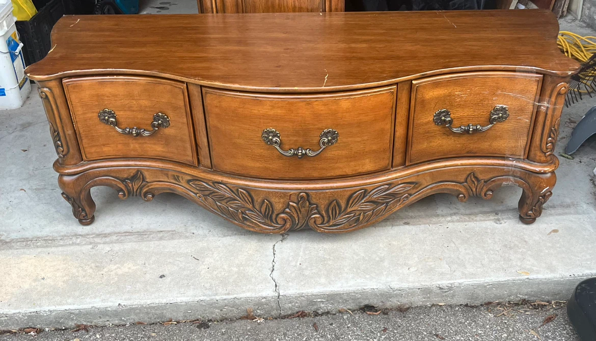 Vintage Dresser and Matching Vanity Table Set