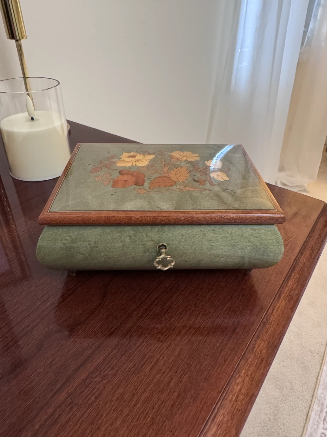 Vintage Music jewellery box