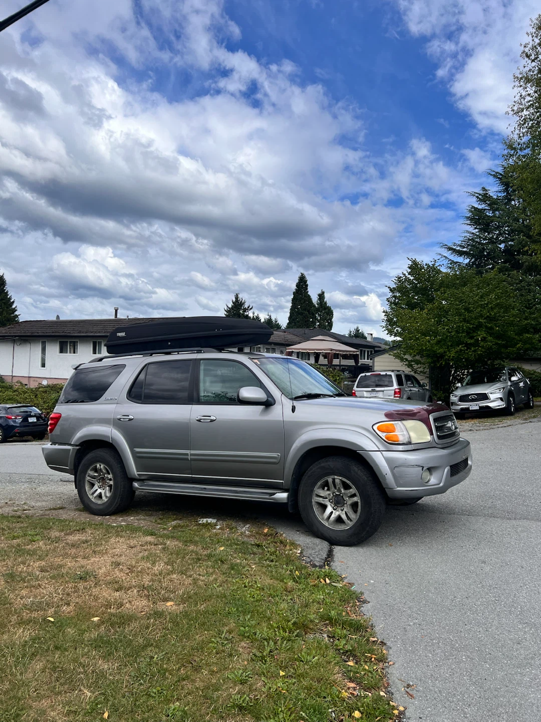2004 Toyota Sequoia - photo 2