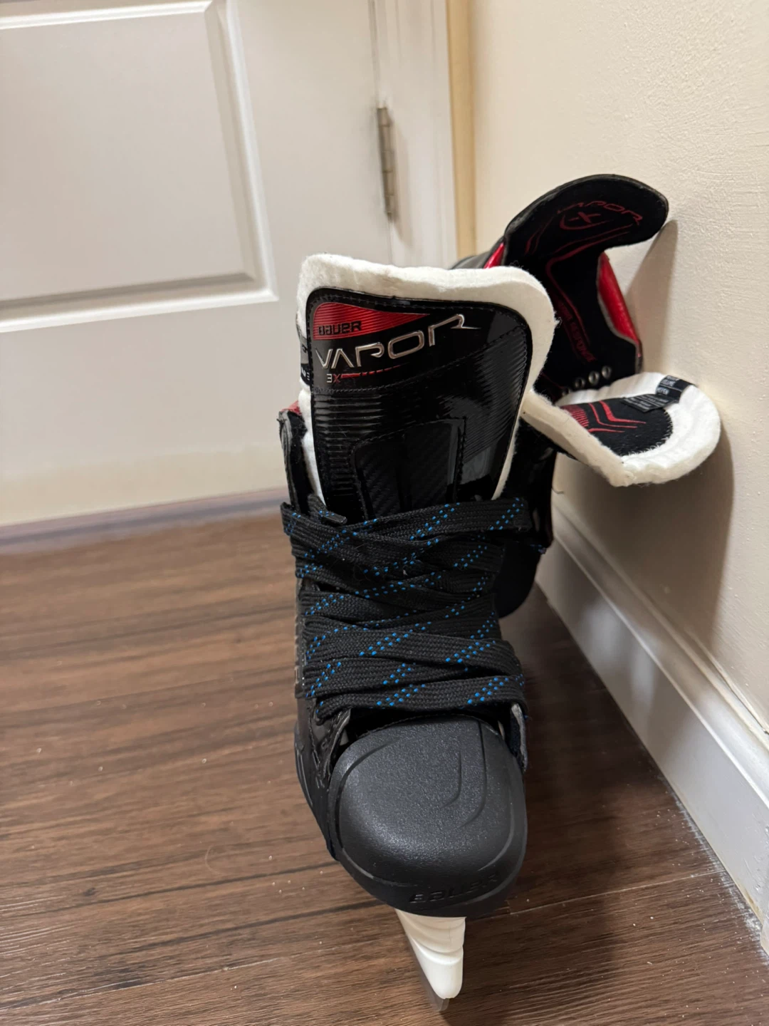Bauer Vapor 3X Ice Hockey Skates Size 6 - photo 3