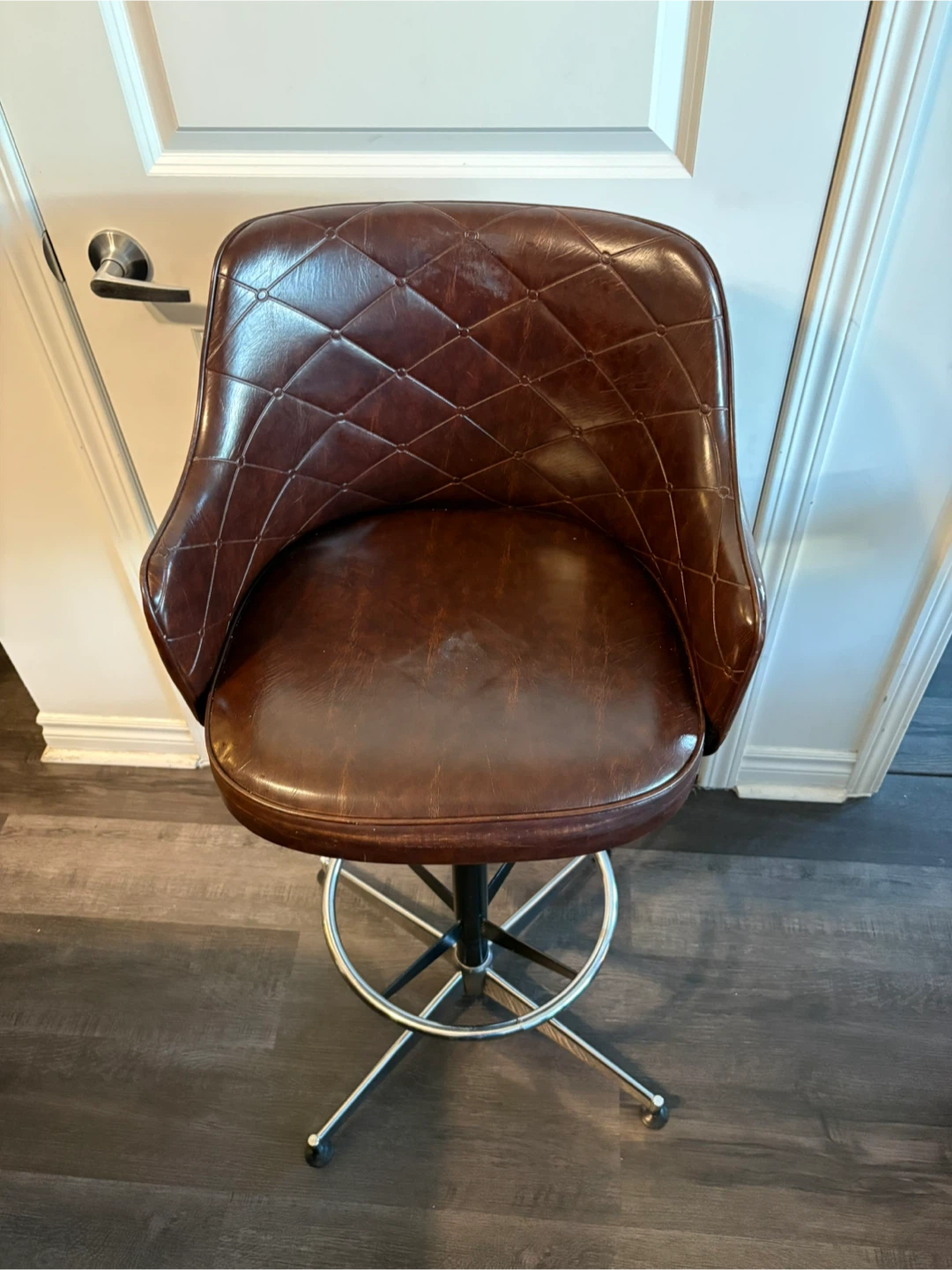 Vintage Style Quilted Bar Stool - photo 2