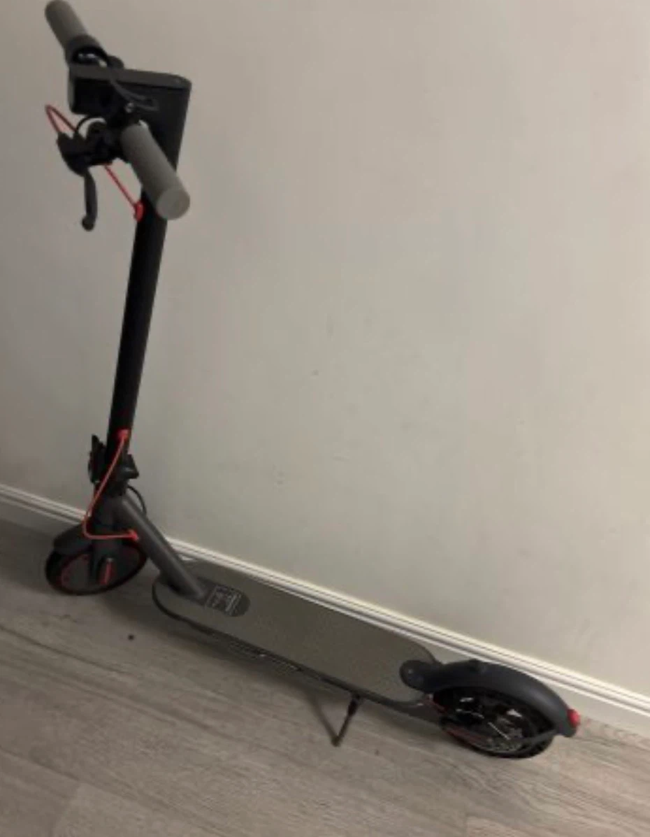 Electric scooter