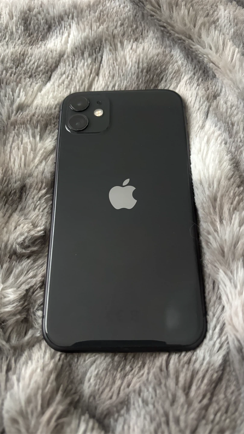 Black Apple iPhone 11 - 128gb very good condition - photo 4