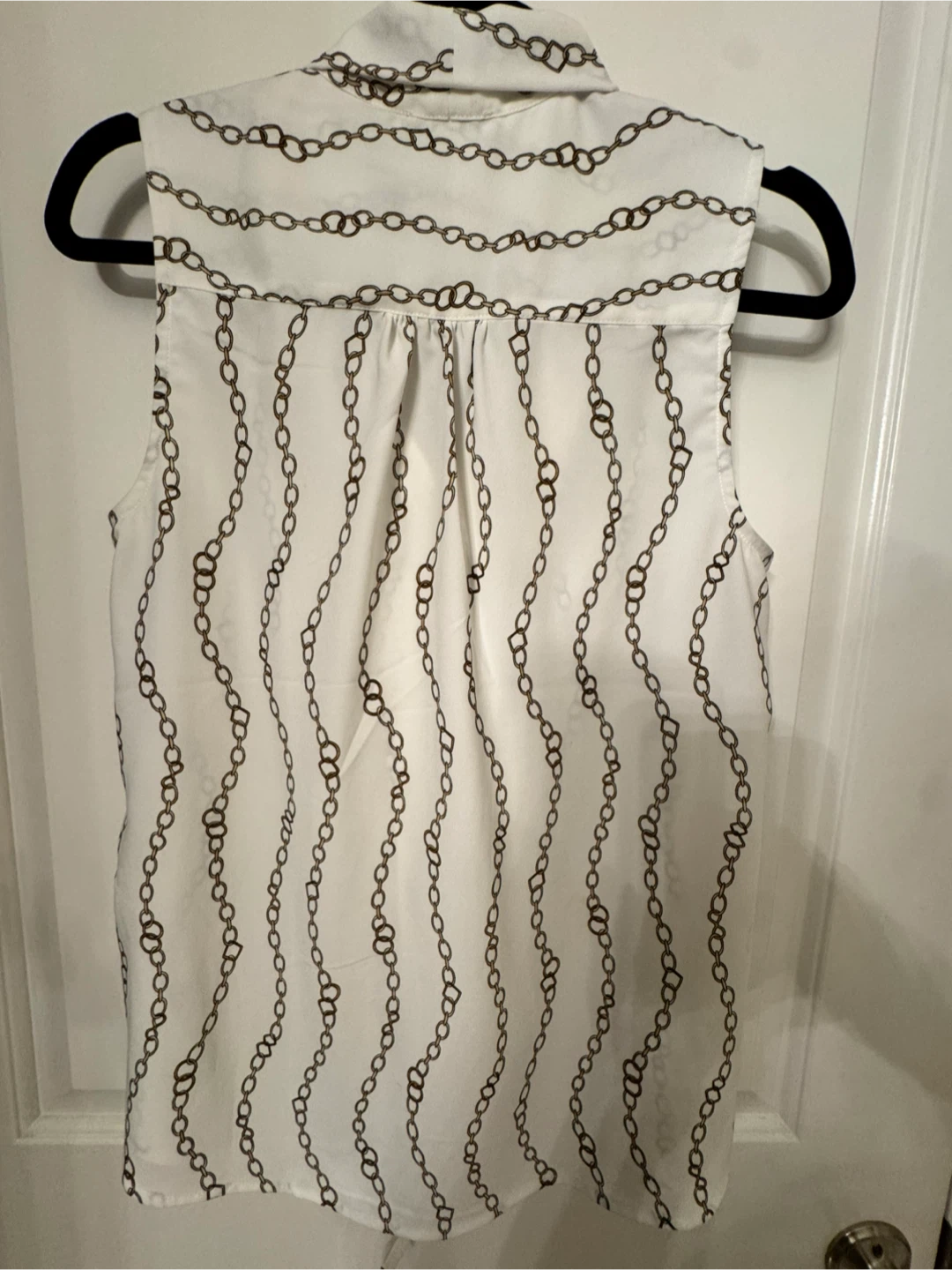 Carolina Belle Chain Print Tie-Neck Blouse – Small - photo 5