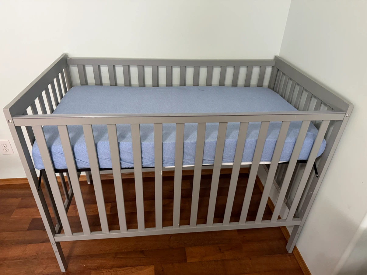 Baby Crib - photo 3