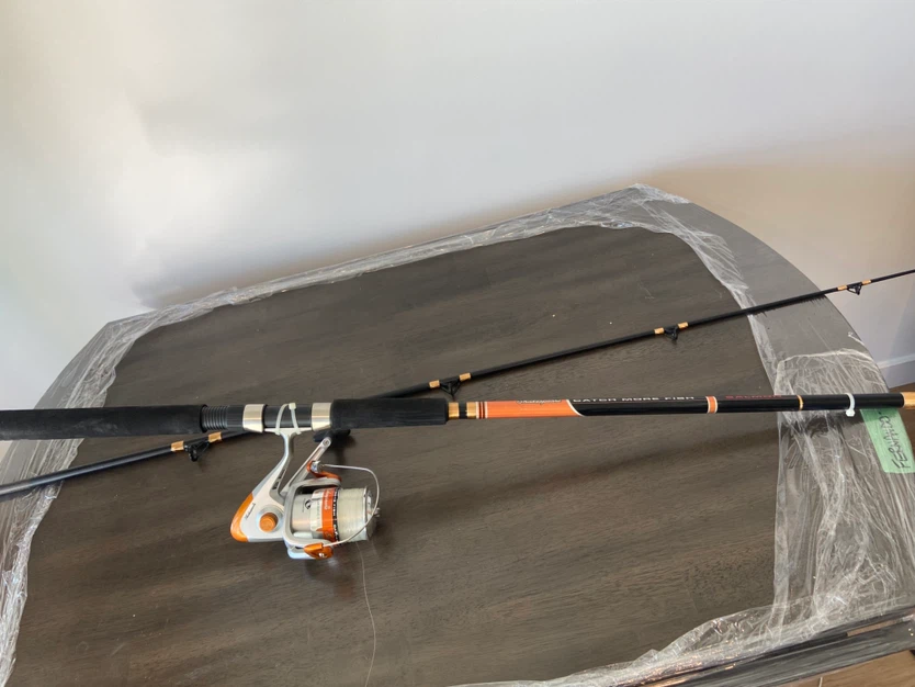 Shakespeare 8’ Fishing Rod and Reel Combo - photo 2