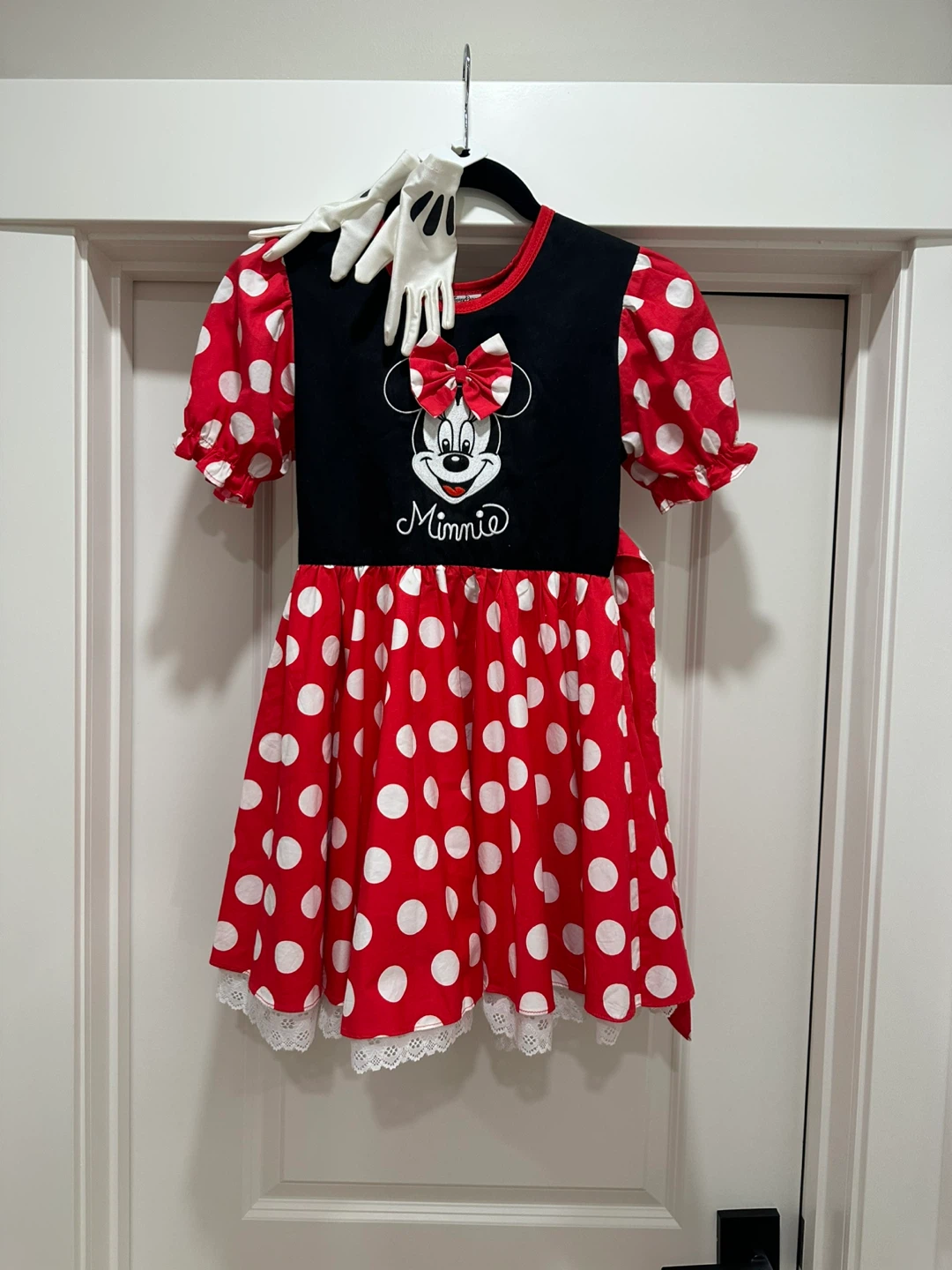 Minnie Mouse Dress with Gloves