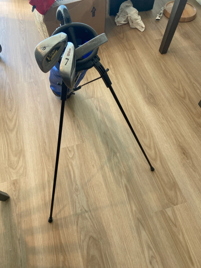 Golf Clubs with Carry Bag (great for pitch n putt) - photo 4