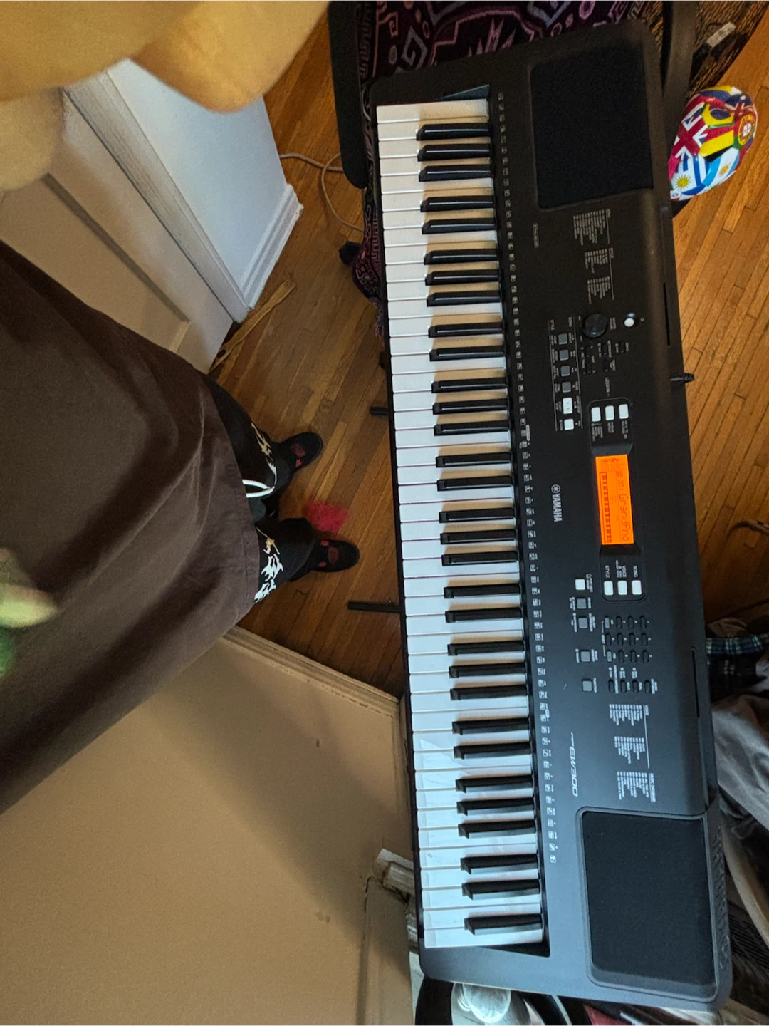 Yamaha Electronic Keyboard