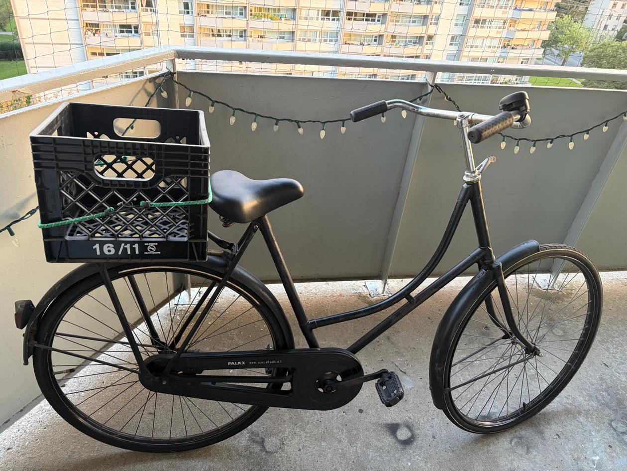 Falkx Black City Bicycle with Rear Crate