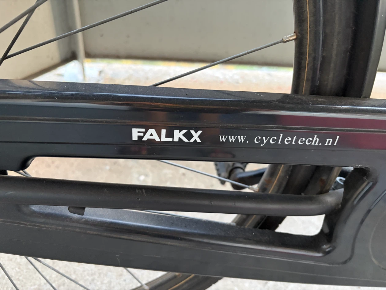 Falkx Black City Bicycle with Rear Crate - photo 2