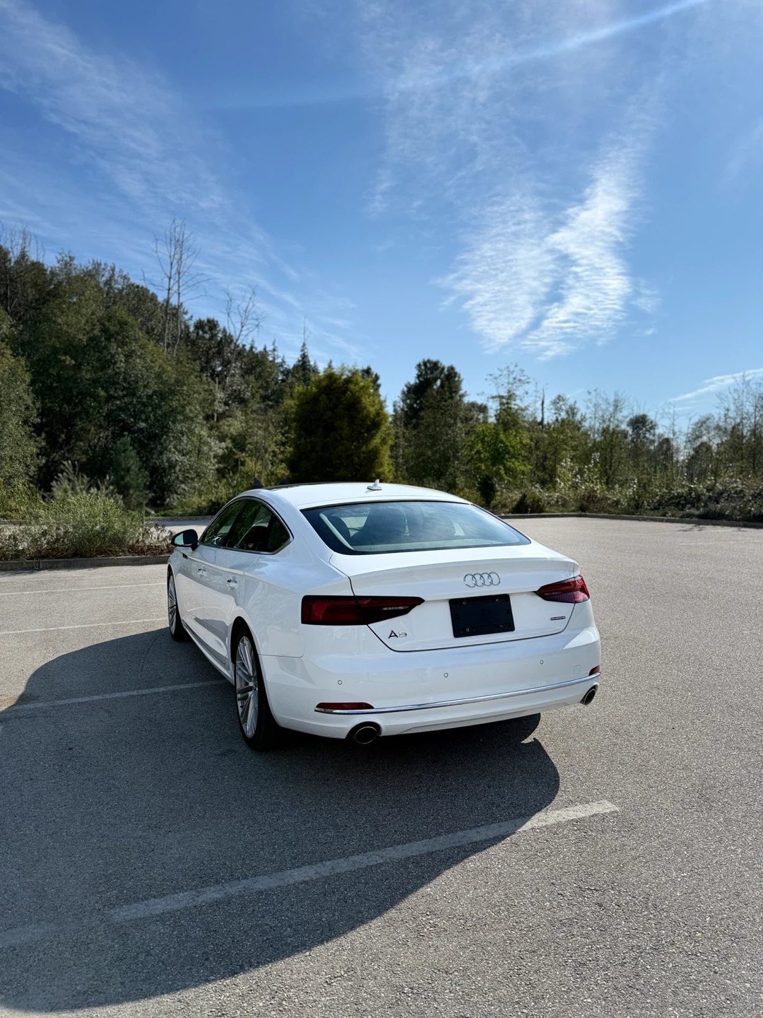 White Audi A5 - photo 4
