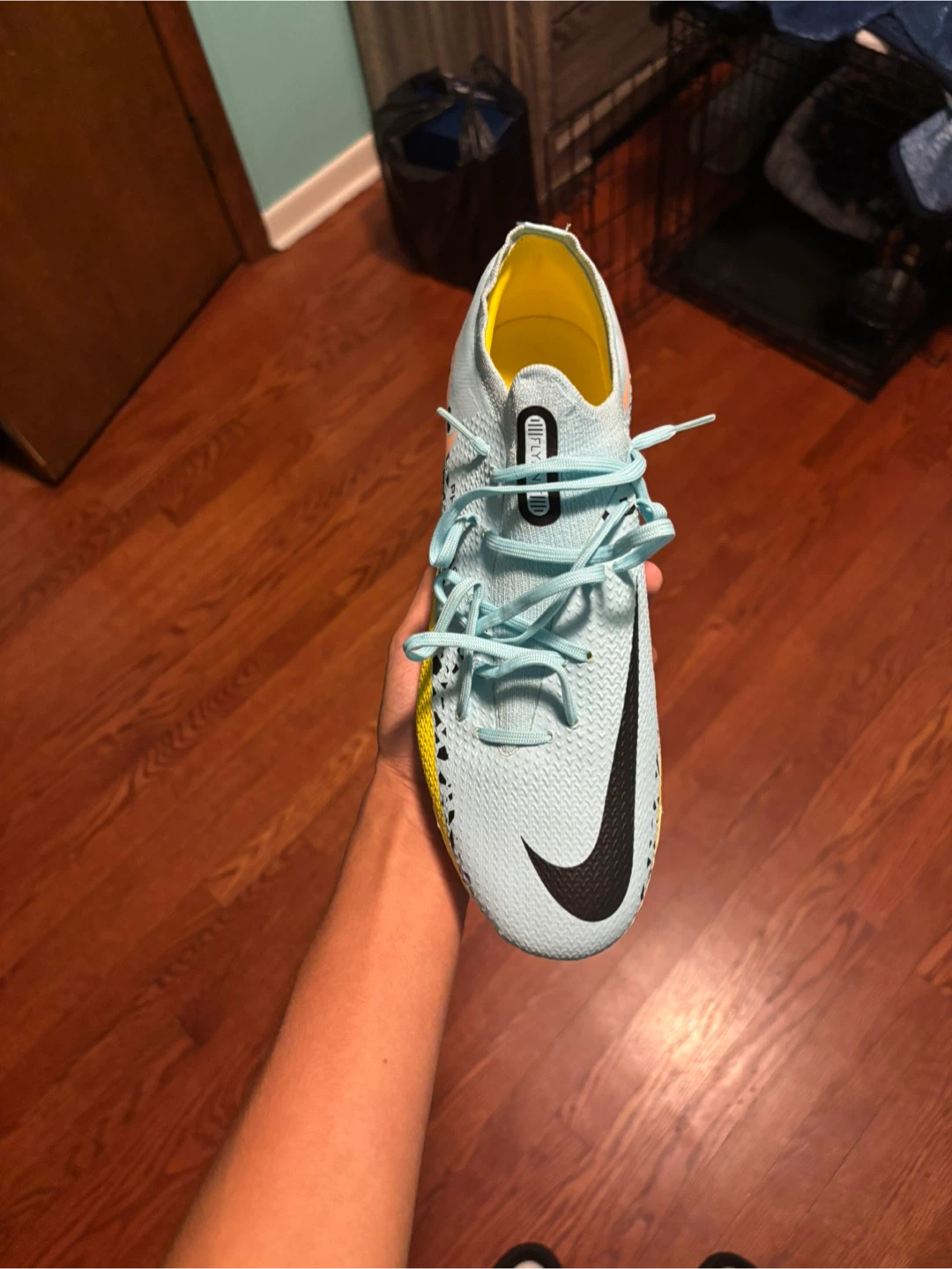Nike Phantom GX Soccer Cleats Light Blue SIZE 8 NO BAG OR BOX - photo 2