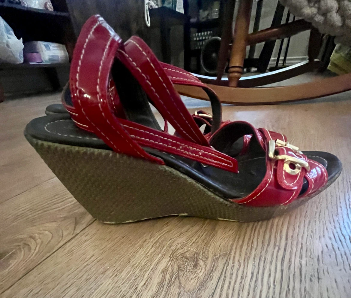 Elite Red Patent Leather Wedge Sandals - photo 2