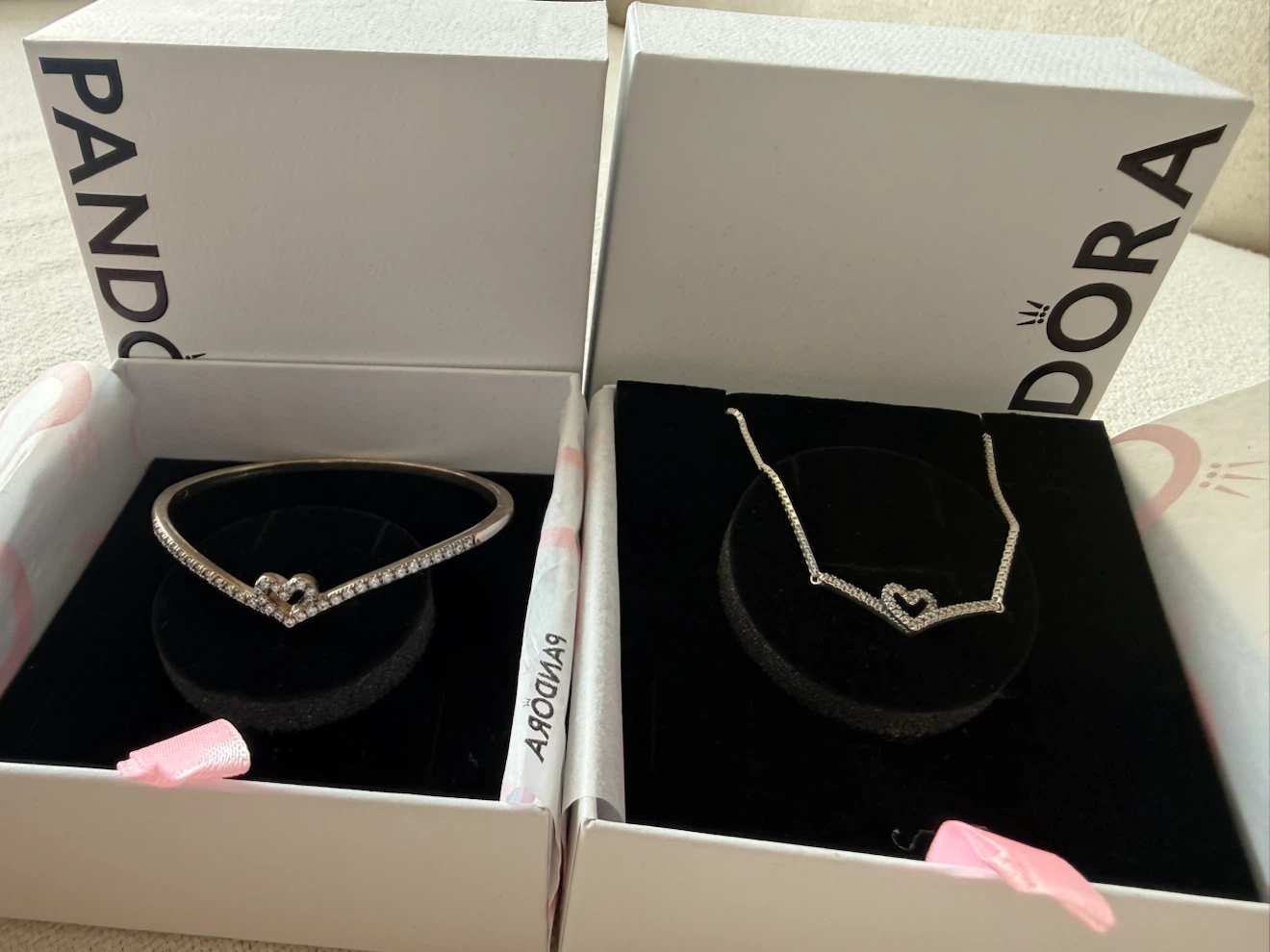 Pandora Sparkling Wishbone Heart Set - photo 2