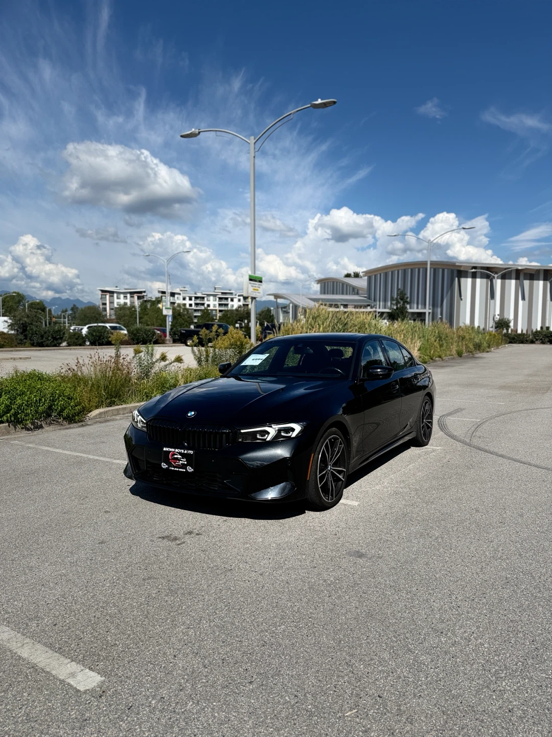 Black BMW 330i Sedan - photo 3
