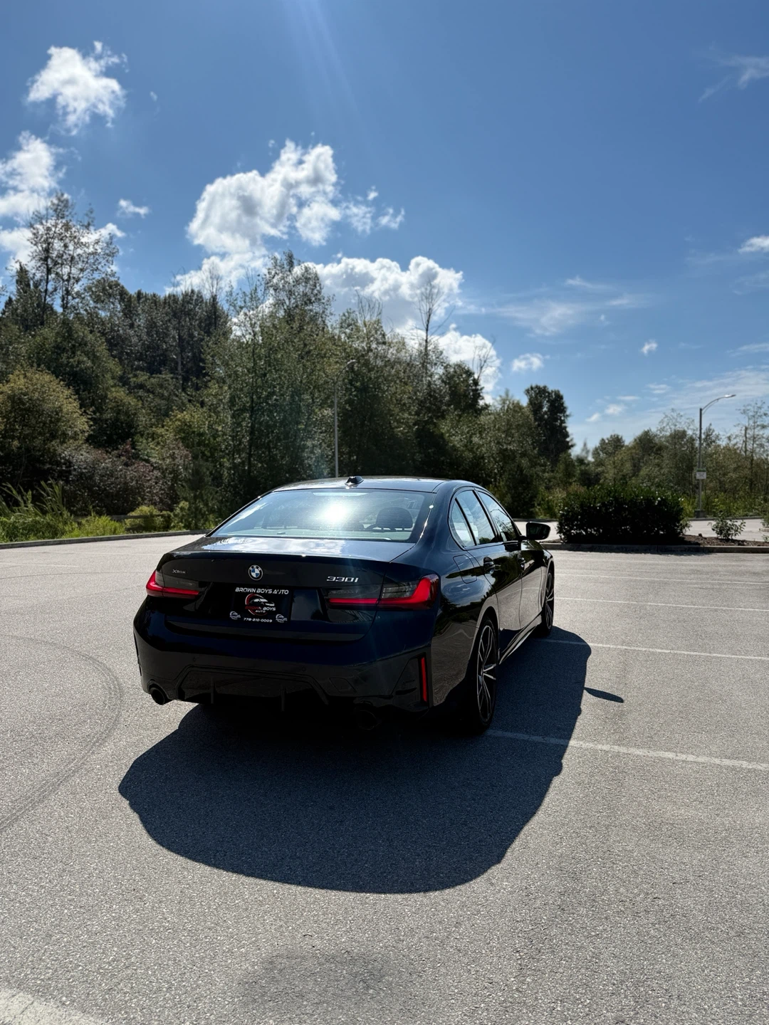 Black BMW 330i Sedan - photo 5