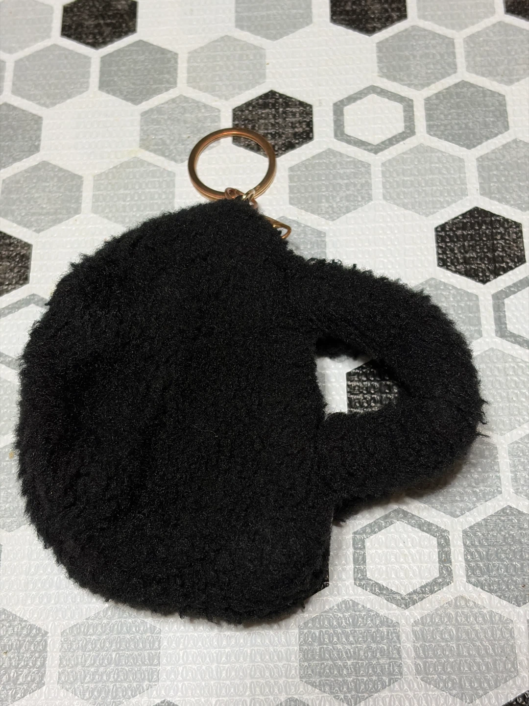 Claire's black fuzzy keychain purse - photo 3