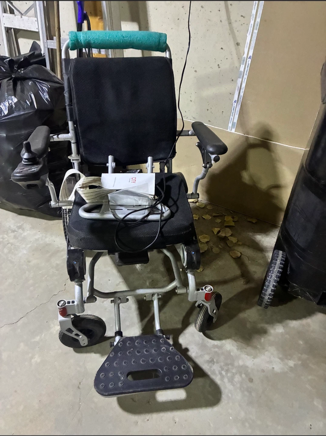 Travel Buggy Portable Electric Wheelchair - photo 5