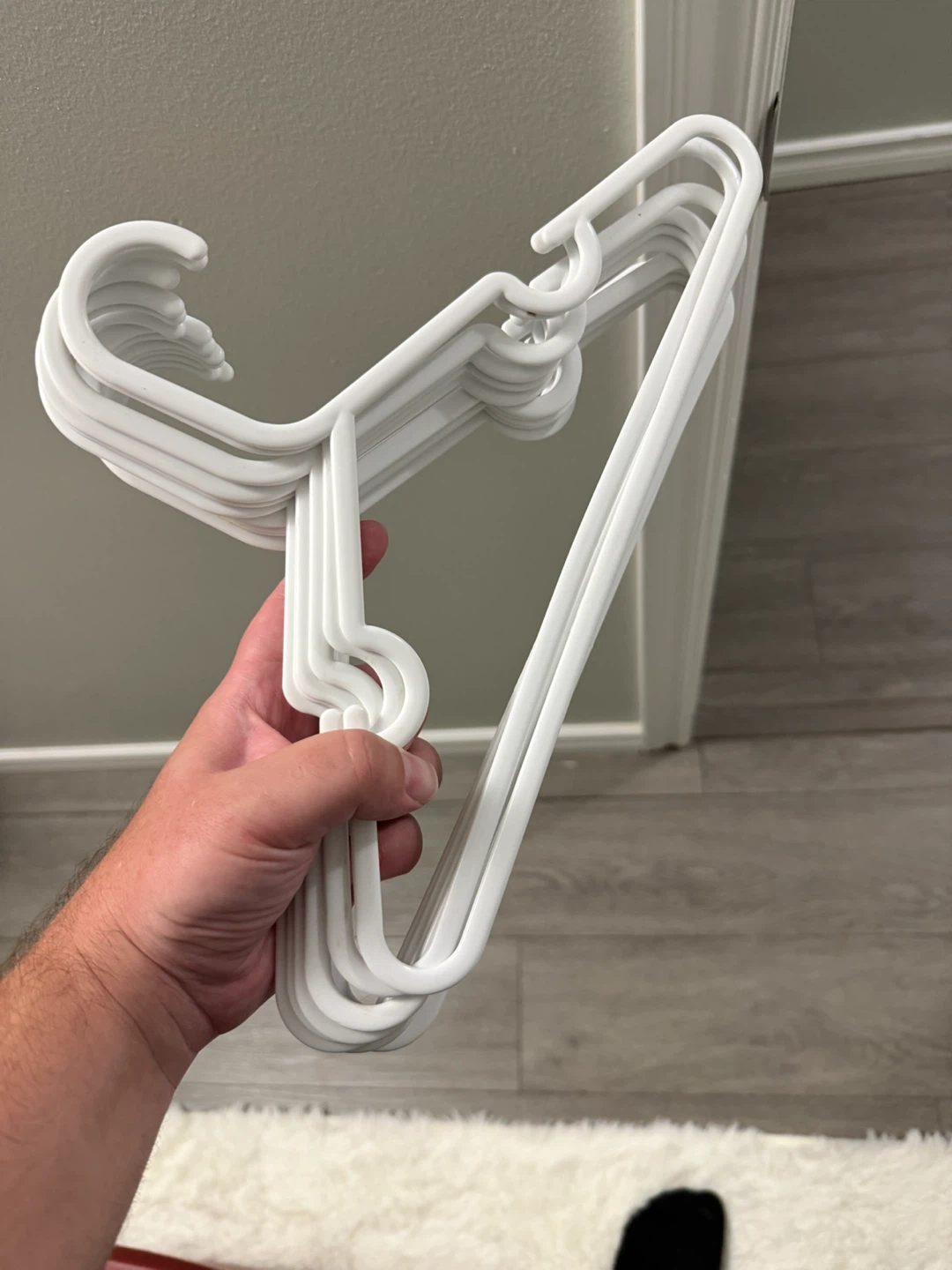 Childs size hangers (approx 44 total)