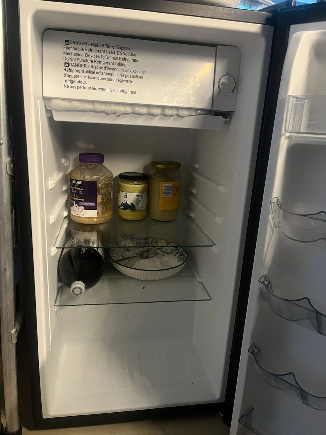 Hamilton Beach Mini Refrigerator - photo 3
