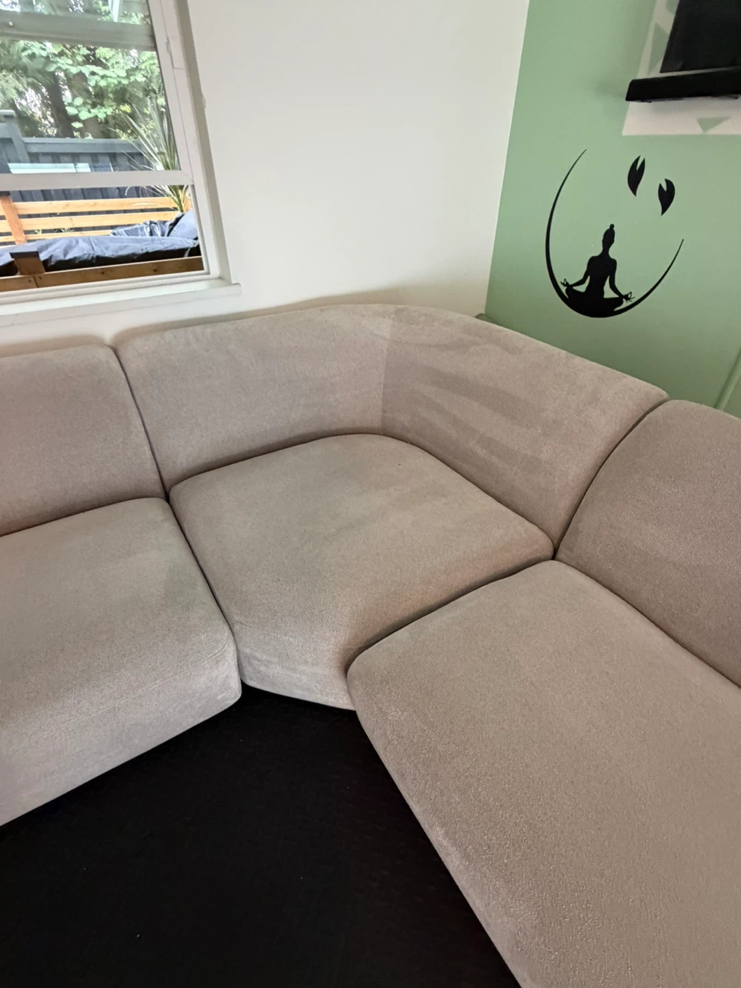 Curved Sectional Sofa ( Delivery Available ) - photo 5