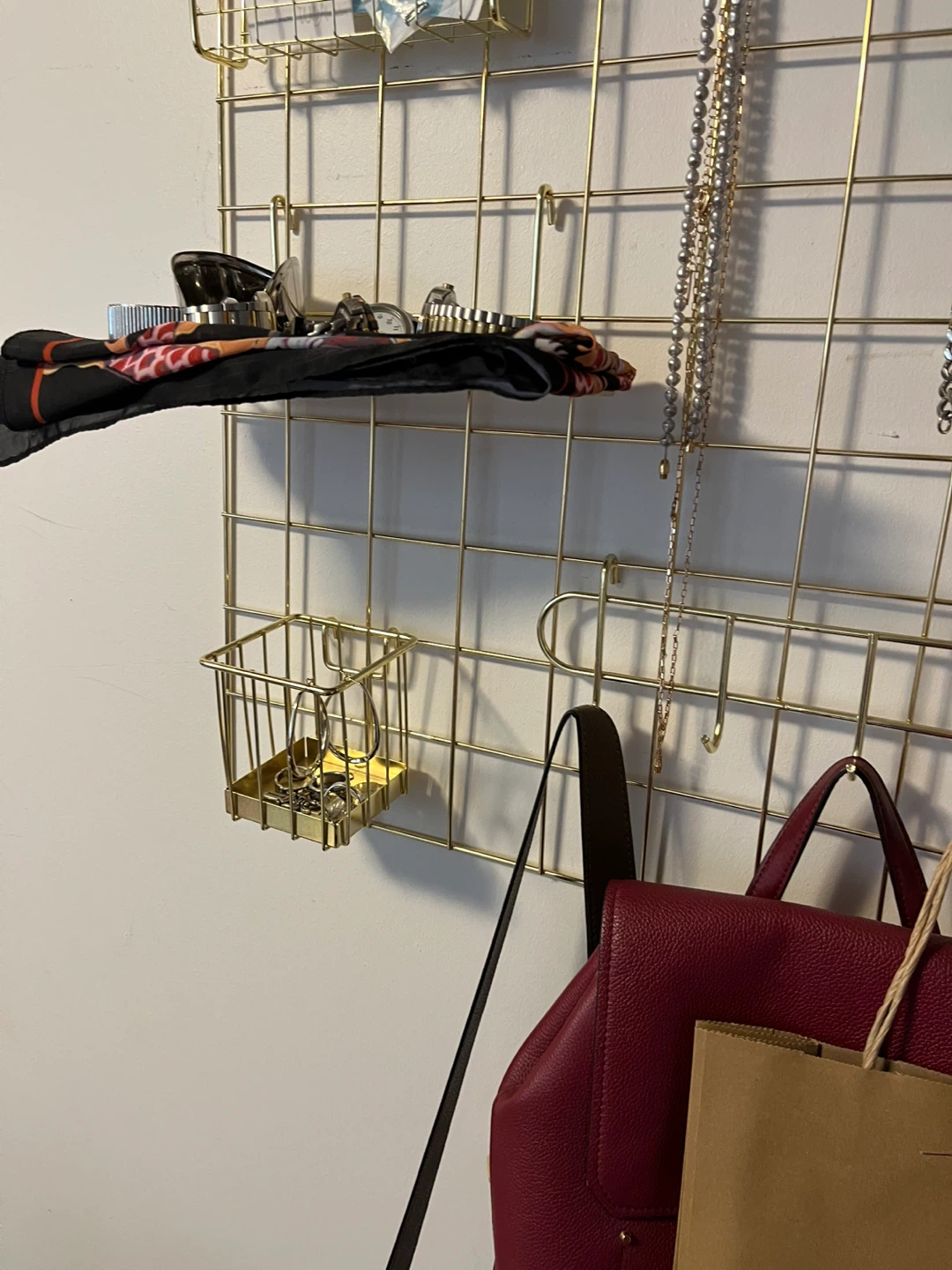 Gold Grid Wall Organizer with Accessories - photo 3