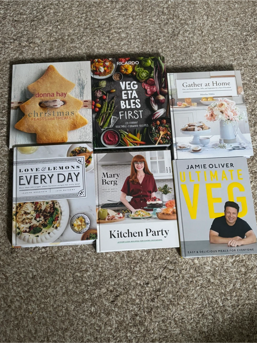 Set of 6 Assorted Cook Books