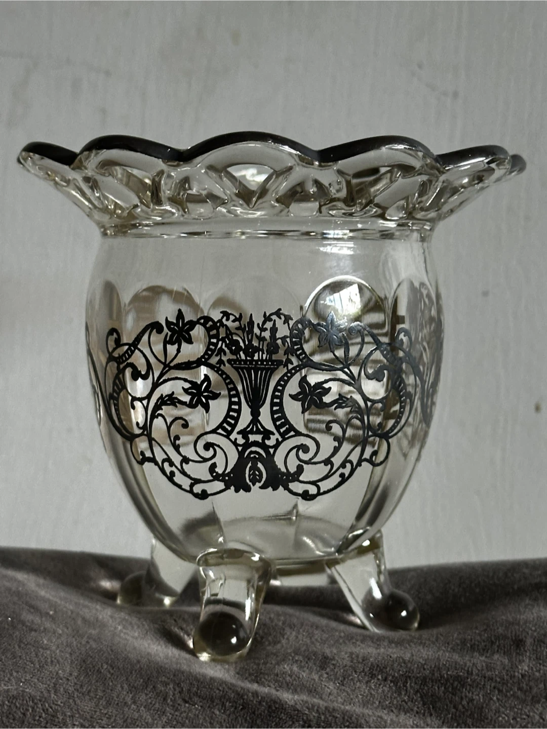 Vintage Silver City Flanders Sterling Silver Overlay Bowl