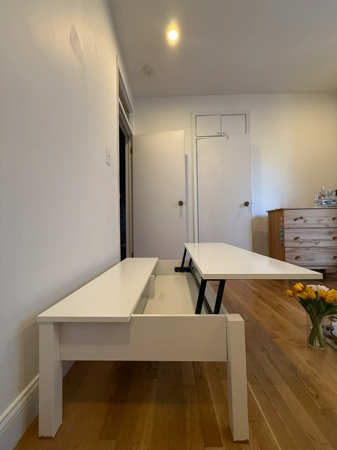 IKEA White Lift-Top Coffee Table - photo 4