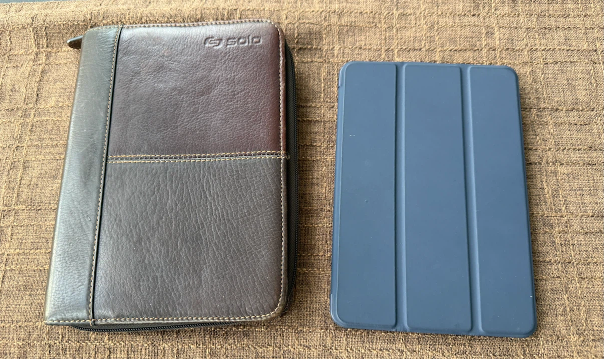 Apple iPad mini 2 with cases - photo 3