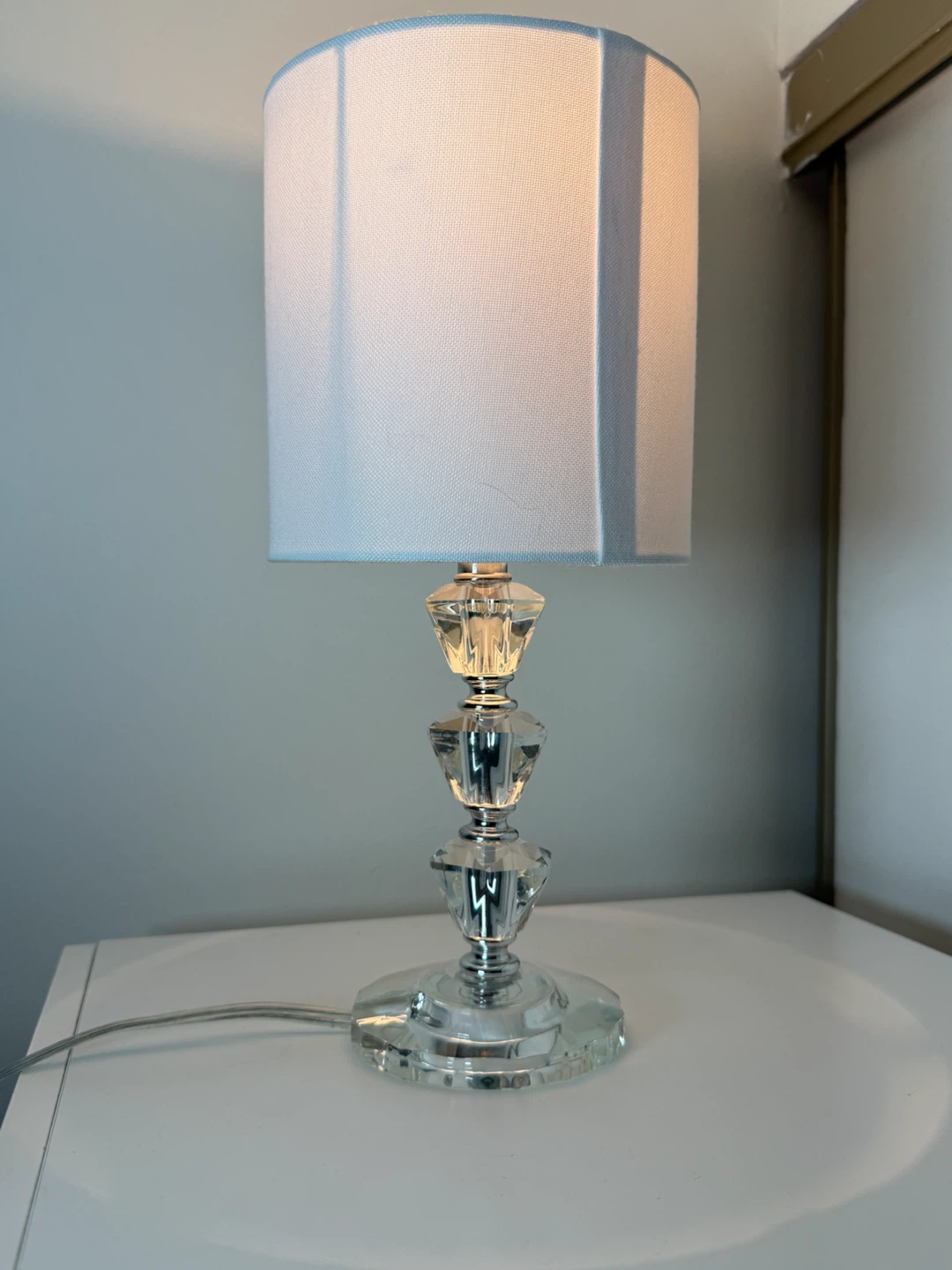 Fancy ass crystal looking lamp - photo 3