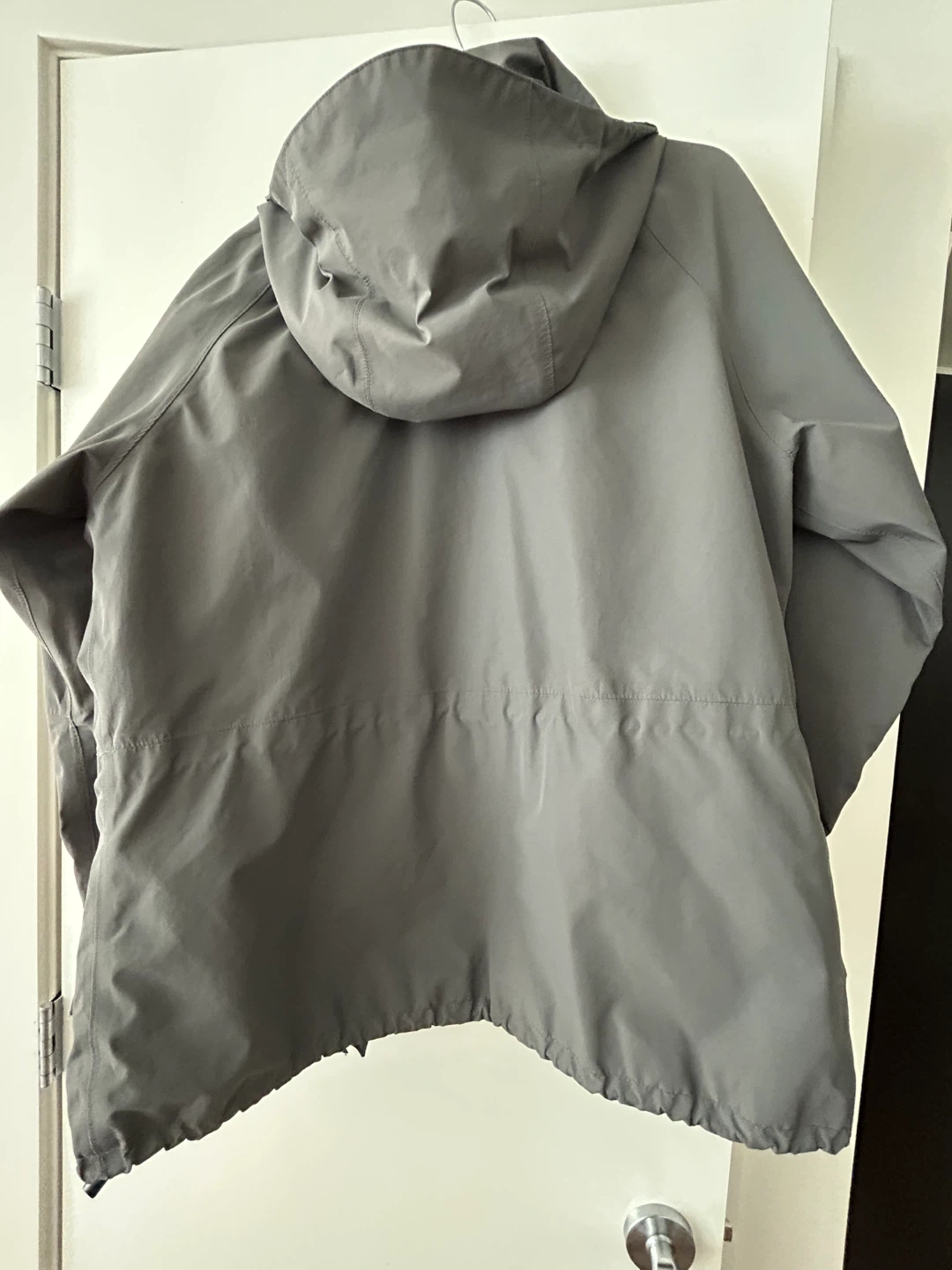 Taiga Gore-Tex Jacket Size 12 - photo 2