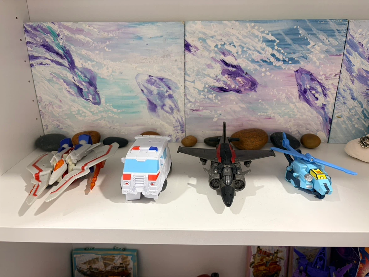 Collection of Transformers Action Figures - photo 2