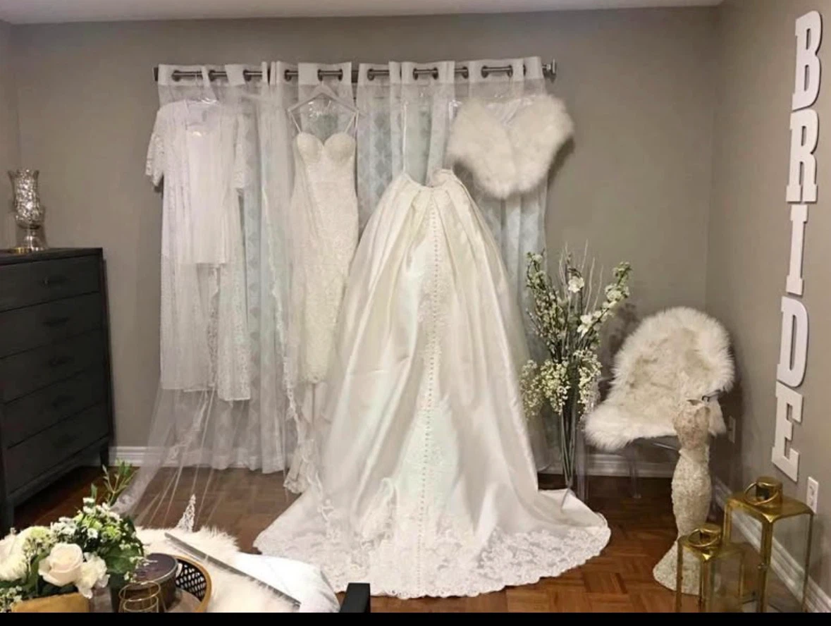 Lace wedding dress set