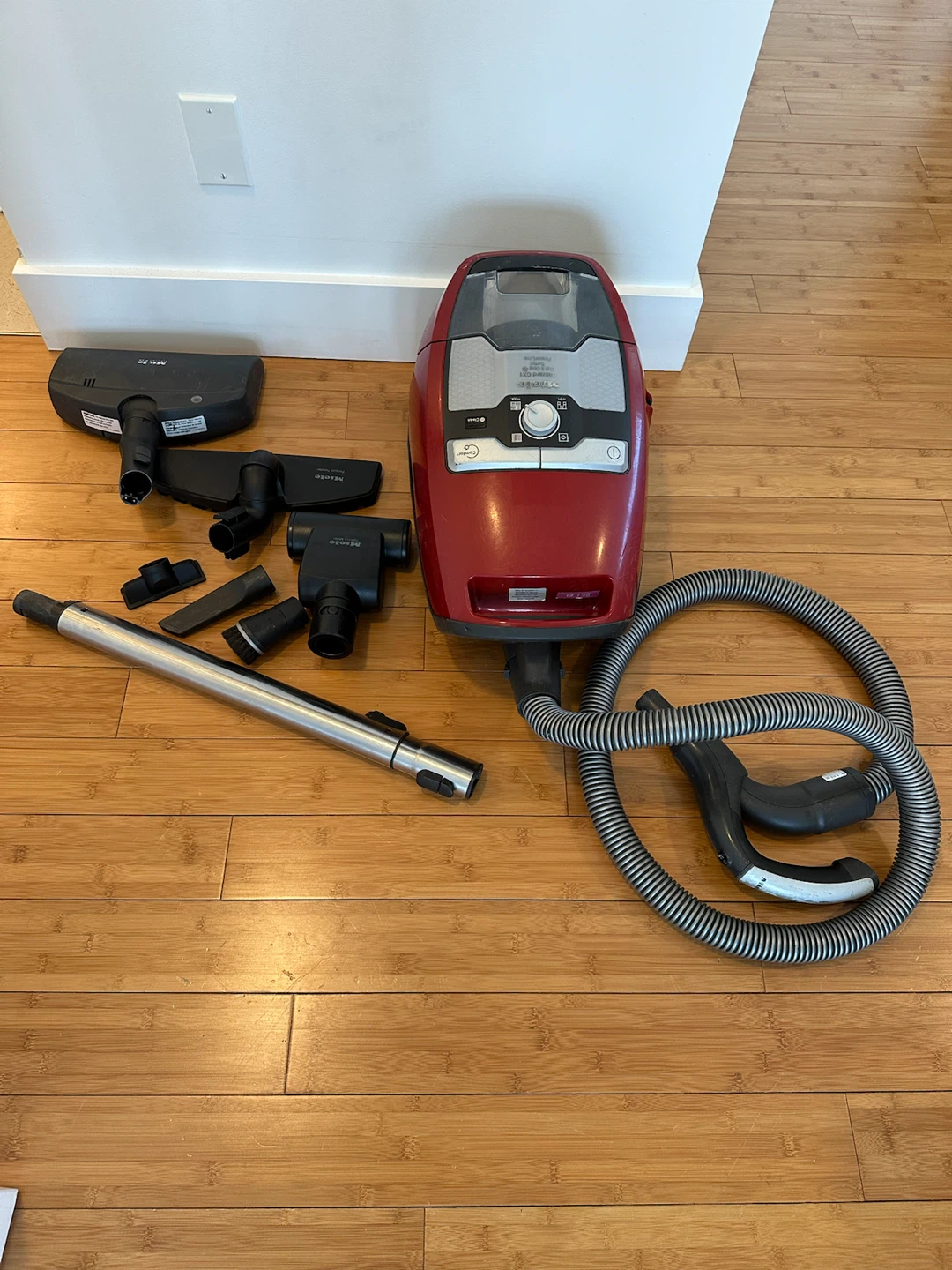 Miele Blizzard CX1 Cat & Dog Turbo PowerLine Vacuum