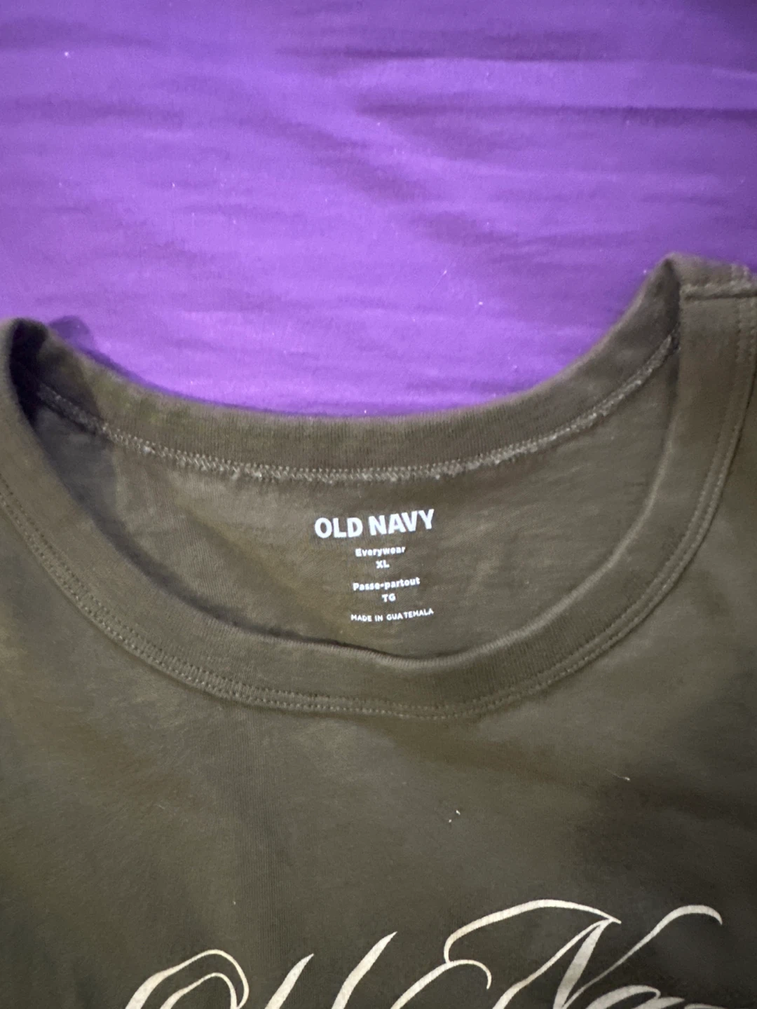 Old Navy San Francisco Rose T-Shirt - photo 2