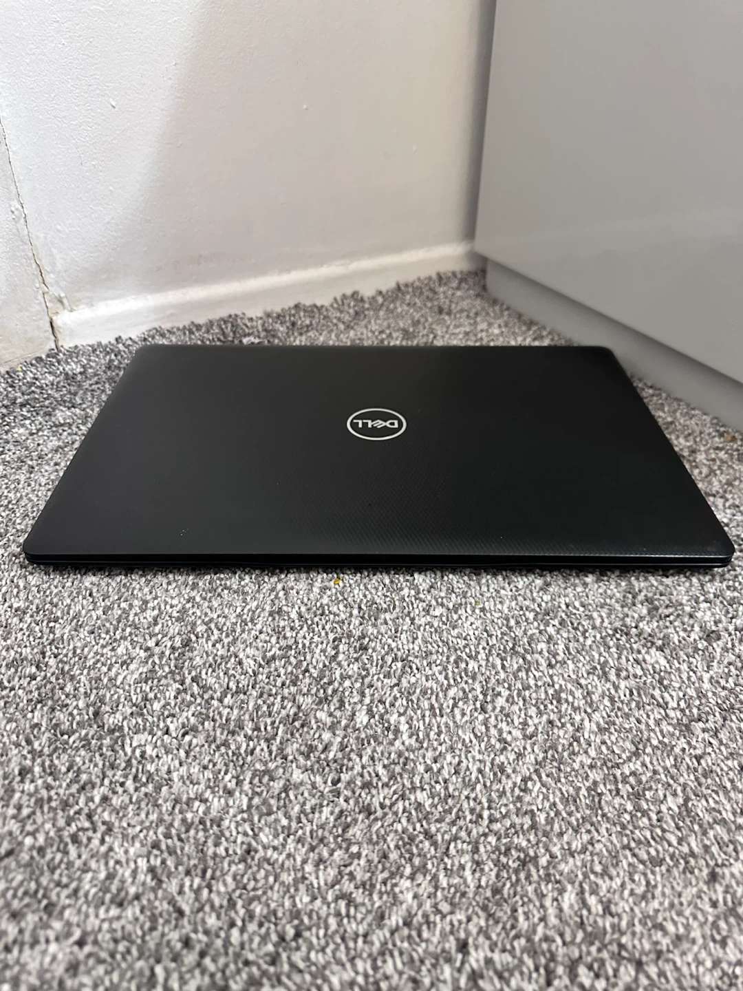 Dell 256GB SSD 8Gb ram dedicated 512Mb graphics - photo 5