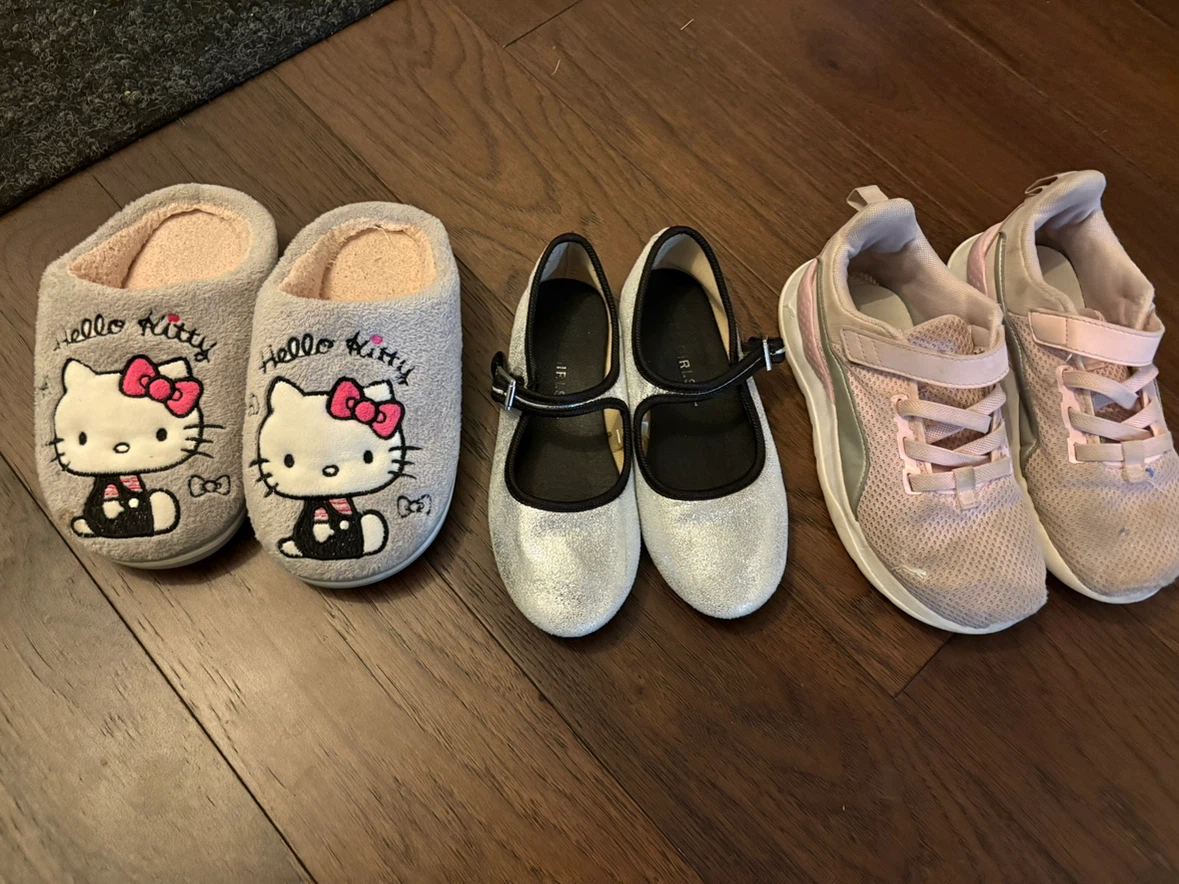 Girls Shoes size 1 - photo 2