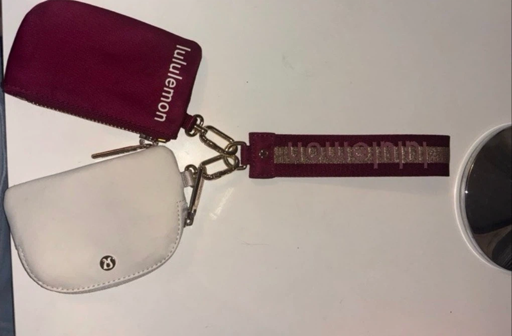 Lululemon wristlet - photo 4