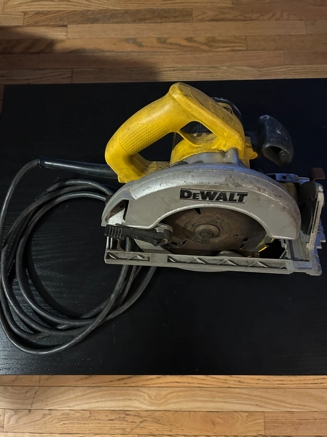 DEWALT DW368 7-1/4" Circular Saw