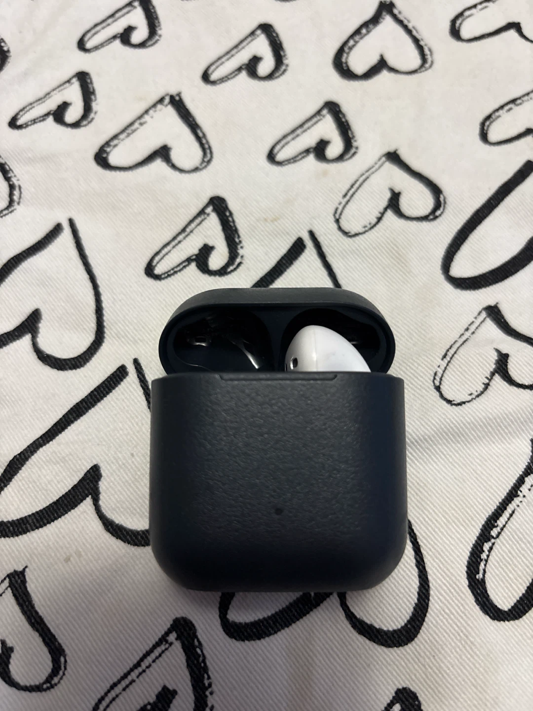 Onn Wireless Earbuds and Charging Case