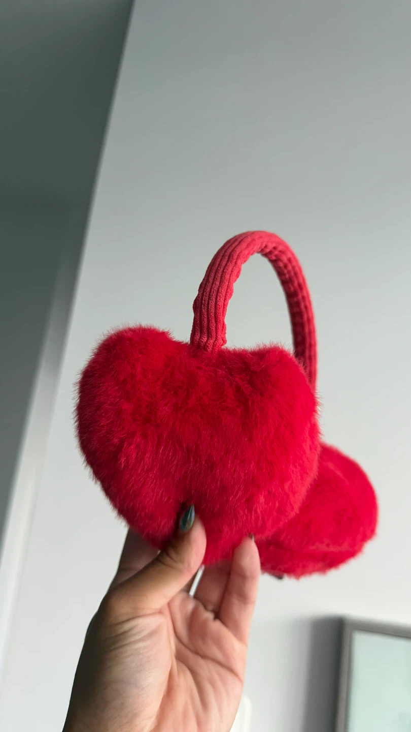 Red heart-shaped faux fur earmuffs
