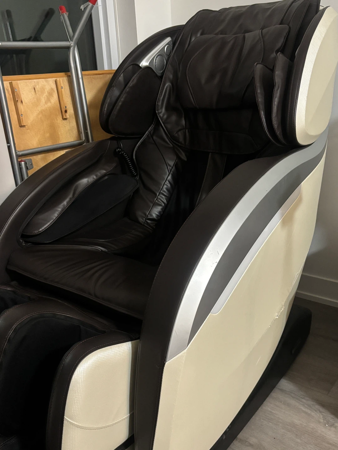 Full Body Massage Chair - photo 2
