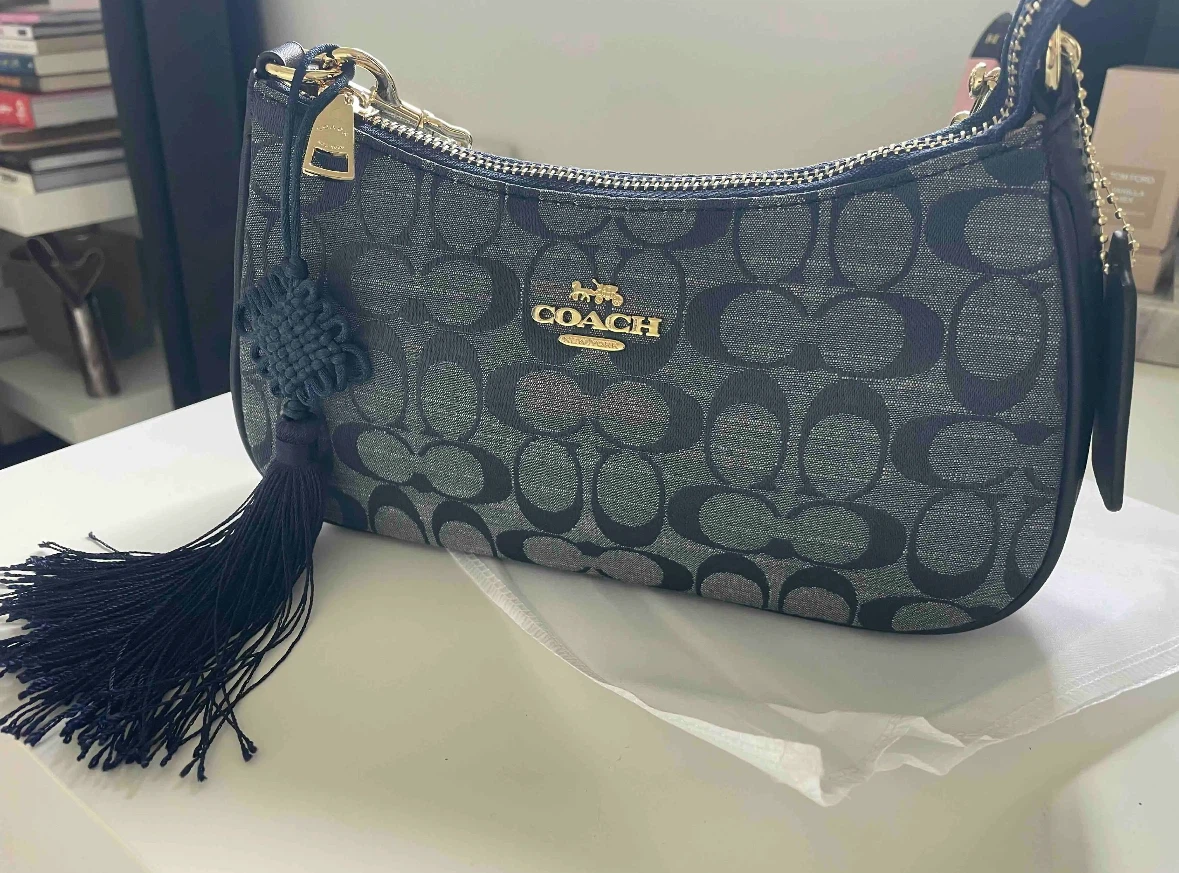 Coach Shoulder Bag